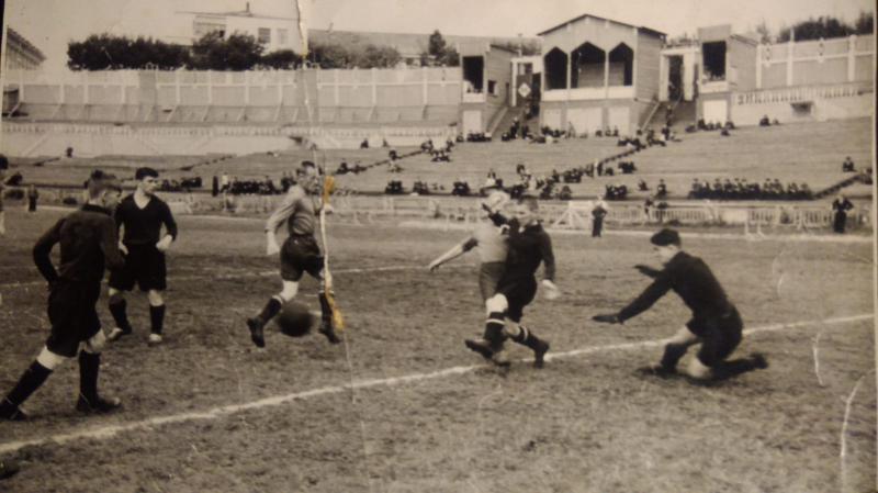 Удар по воротам (старый стадион